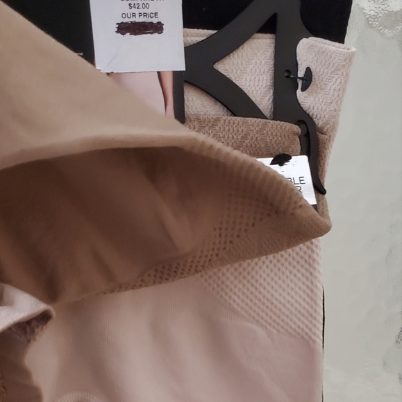 NWT MARILYN MONROE 3PK Seamless Shaping Shorts; S, M, L, & XL Size;$35 each - Picture 9 of 14